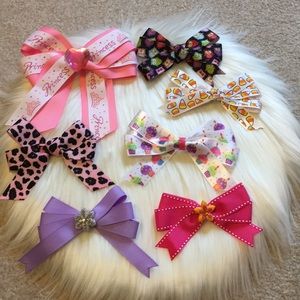 Hair bows